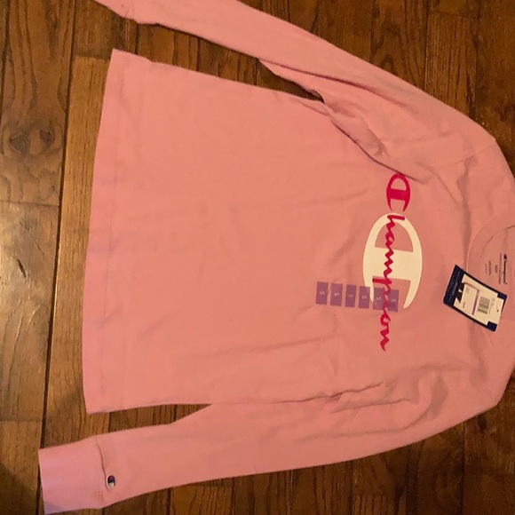 ANOTHER SET OF BRAND NEW PINK CHAMPION SHIRT ! - Picture 2 of 4